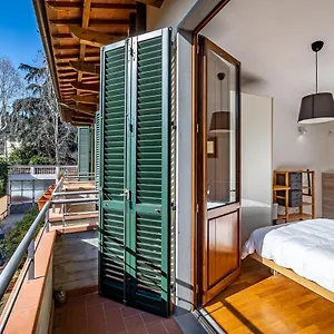 Yid Oltrarno Segreto Appartement